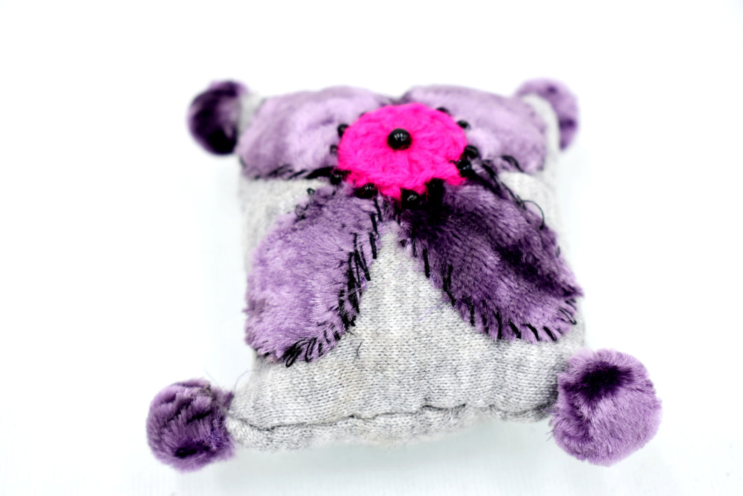 FLOWER PINCUSHION 2