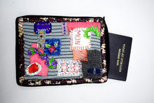 Load image into Gallery viewer, PASSPORT HOLDER 2
