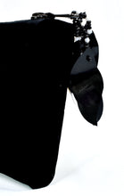 Load image into Gallery viewer, VELVET COIN POUCH 3
